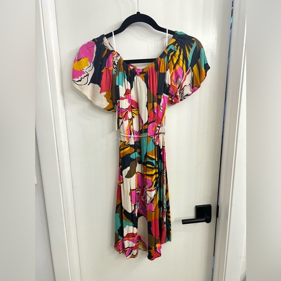 Billabong Both Ways Floral Off the Shoulder Dress. Small. NWT! - Picture 6 of 8